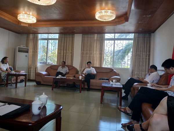 民主生活会2018.8_副本.jpg